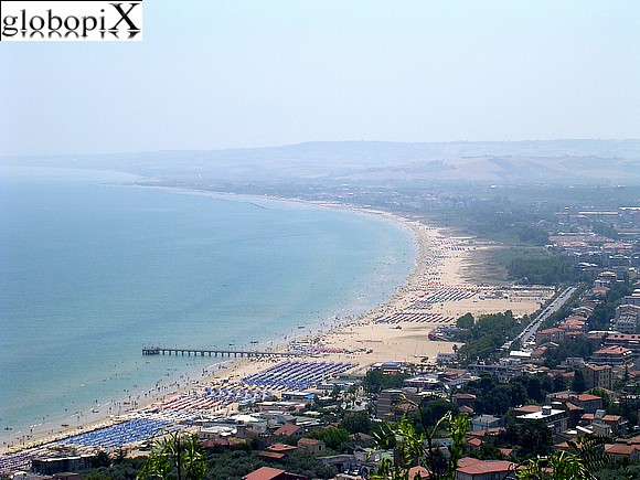 Italy > Abruzzo